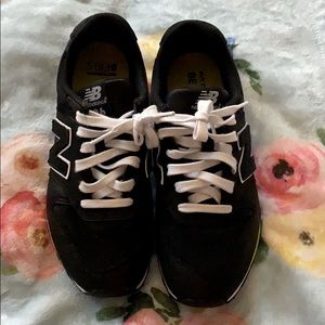 Black FIGS x New Balance Women's 996